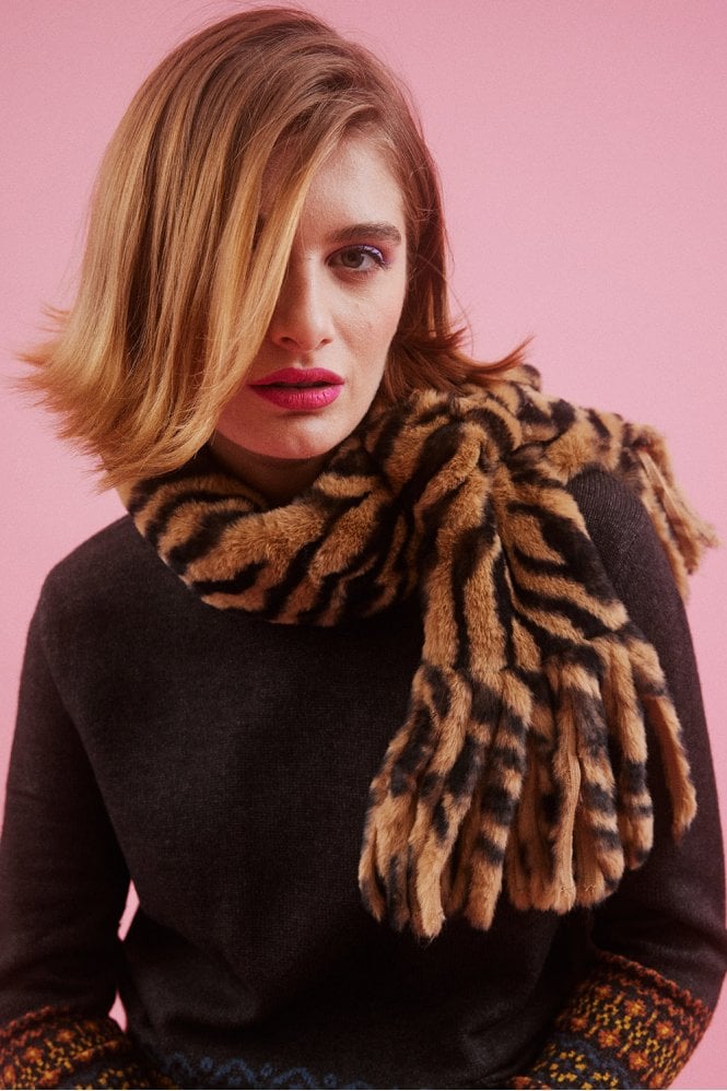 JAYLEY JAYLEY Tiger Print Faux Fur Animal Print Scarf